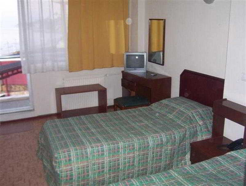 Ekin Hotel Kuşadası Exterior photo